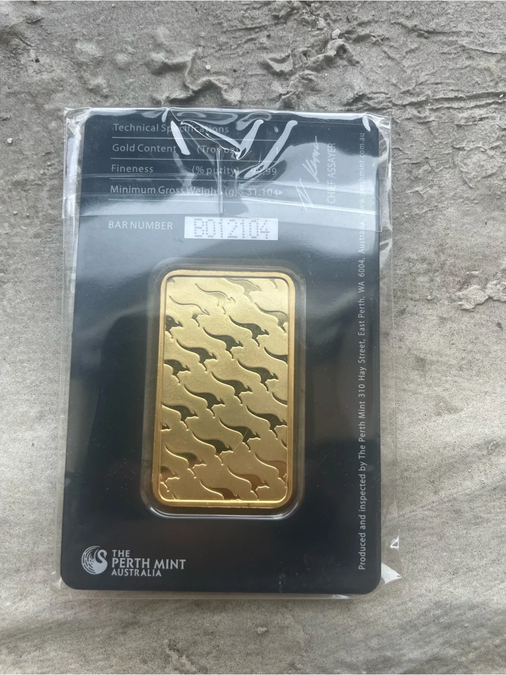1 oz 99.99% Pure Gold Bar - Gold
